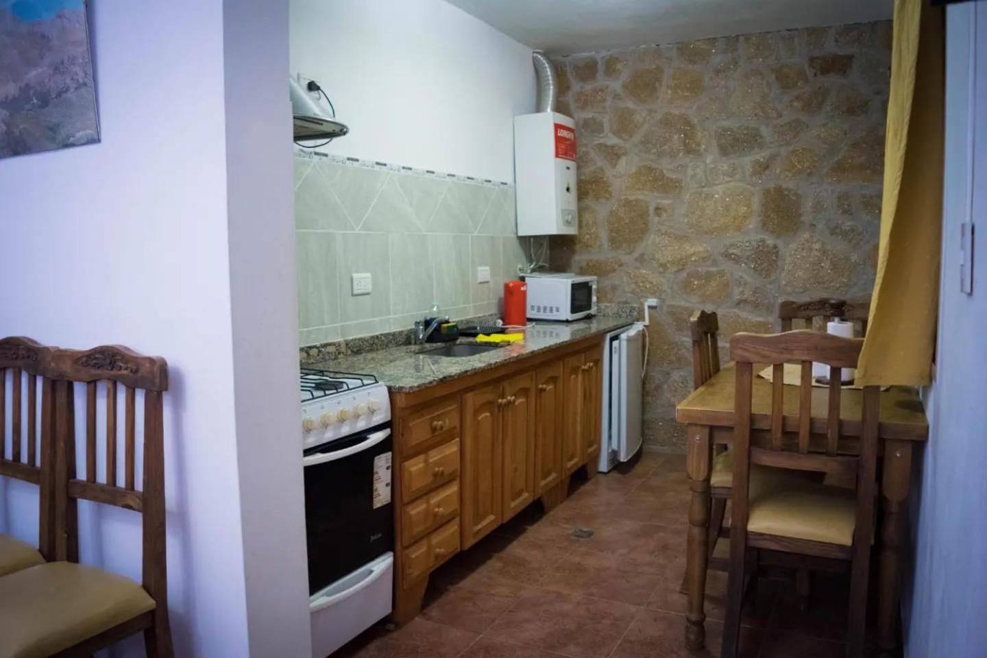 Hostal "El Tomolasta" Ла-Каролина Номер фото